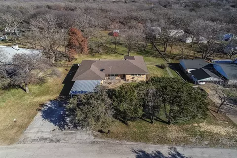 302 Yucca Dr, Weatherford, TX 76087