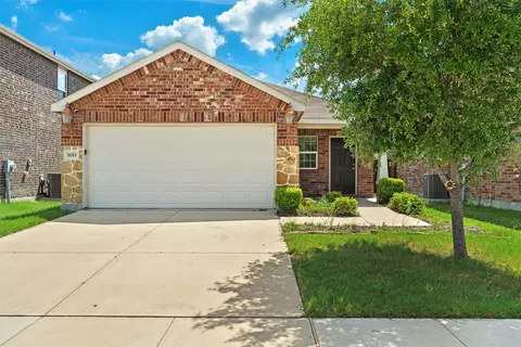 1053 Spofford Dr, Forney, TX 75126