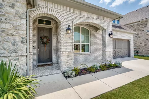 1425 Benavites Dr, Little Elm, TX 75068