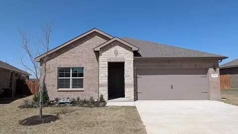 509 Lankford Farms Dr, Cleburne, TX 76031