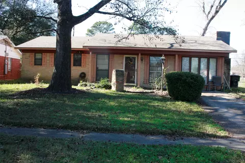 8818 Coyth Ln, Shreveport, LA 71106