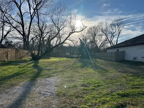 104 Boone St, Terrell, TX 75160
