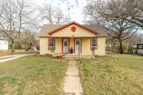 225 Hurt St, Dublin, TX 76446