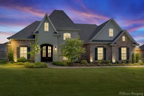 185 Aw Dr, Stonewall, LA 71078