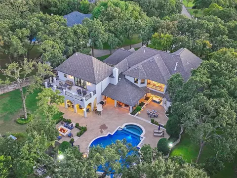 1265 Stanhope Ct, Southlake, TX 76092