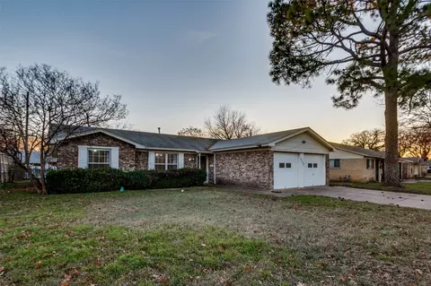 3306 Mcdermott St, Irving, TX 75061