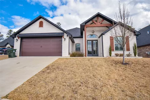 9165 Cave Branch Cv, Tyler, TX 75703
