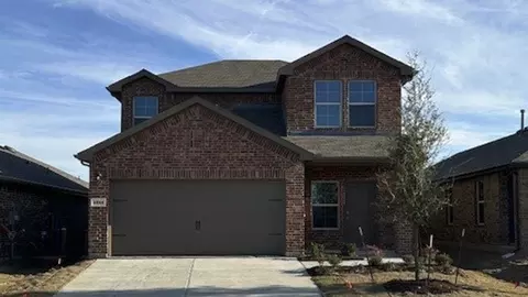 1814 Chandelier Xing, Crandall, TX 75114