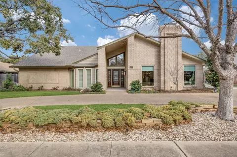 3321 Highland Meadow Dr, Farmers Branch, TX 75234