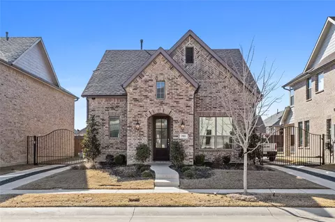 1921 Temple Hl, Van Alstyne, TX 75495