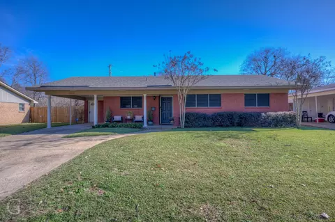 2505 Bolch St, Shreveport, LA 71104