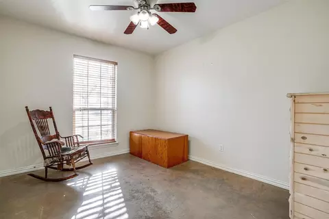 Bedroom - 103 Grayson Dr, Itasca, TX 76055 photo 4 of 9