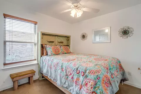 Bedroom - 103 Grayson Dr, Itasca, TX 76055 photo 7 of 9
