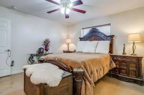 Bedroom - 103 Grayson Dr, Itasca, TX 76055 photo 2 of 9
