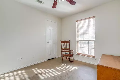 Bedroom - 103 Grayson Dr, Itasca, TX 76055 photo 6 of 9