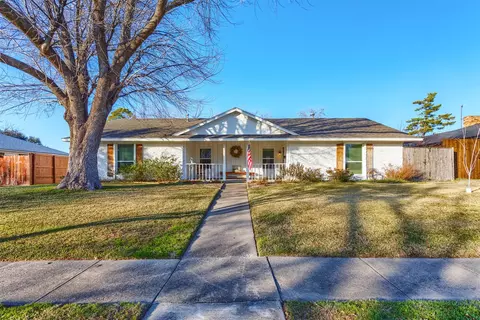 13123 Glenside Dr, Farmers Branch, TX 75234