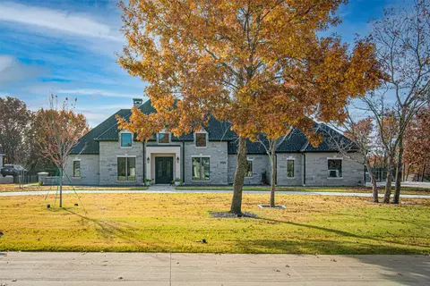 414 Charlie Joseph Dr, Van Alstyne, TX 75495