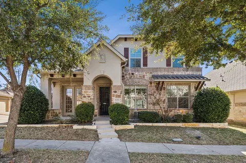 8201 Chickasaw Trl, Mckinney, TX 75070