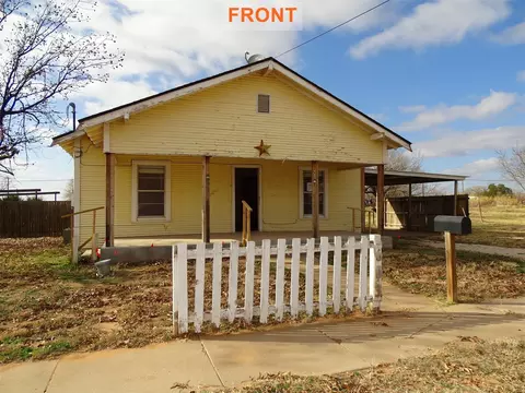 603 Pine St, Colorado City, TX 79512