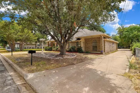 2119-2121 Loy St, Sherman, TX 75090