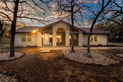 1021 Oakwood Cir, Keller, TX 76248