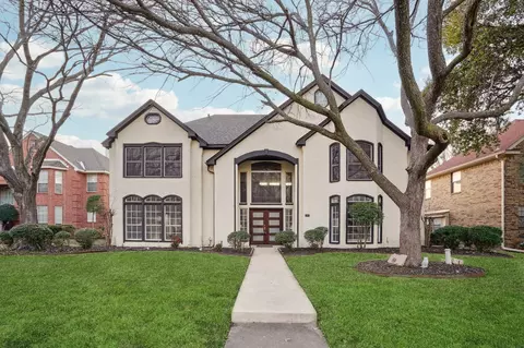 7009 Royal Crest Ln, Plano, TX 75025