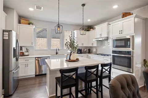 Kitchen - 1626 Havenrock Dr, Forney, TX 75126 photo 2 of 2