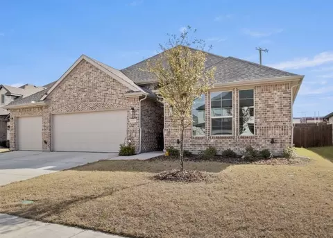 Exterior - 1626 Havenrock Dr, Forney, TX 75126 photo 2 of 5