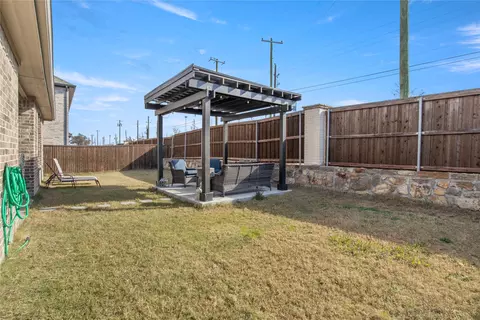 Exterior - 1626 Havenrock Dr, Forney, TX 75126 photo 4 of 5