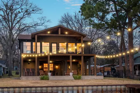 113 Pebble Beach Dr, Mabank, TX 75156