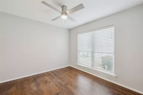 2800 Hurstview Dr, Hurst, TX 76054 photo 11