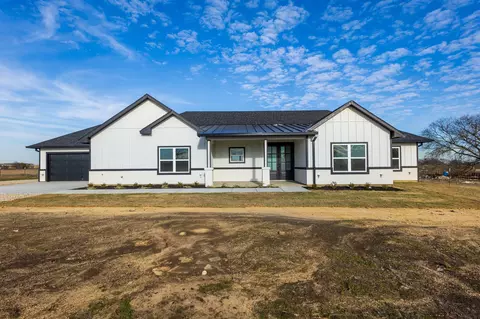 371 Blair Rd, Waxahachie, TX 75165