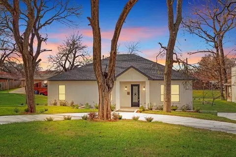 5625 Shady Crest Trl, Dallas, TX 75241