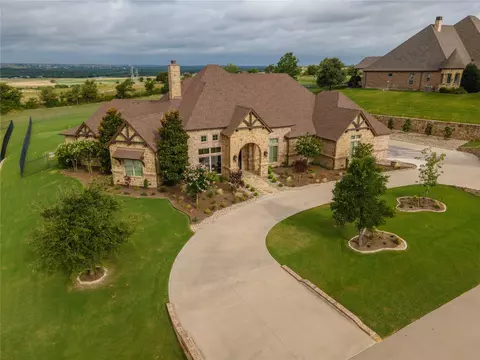 7725 Bella Milano Dr, Fort Worth, TX 76126