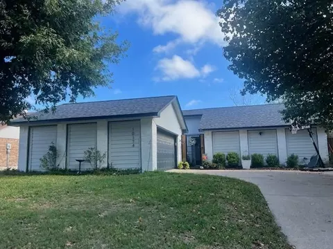 10174 Powder Horn Rd, Fort Worth, TX 76108