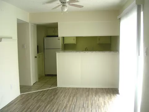5915 Harvest Hill Rd #2081, Dallas, TX 75230