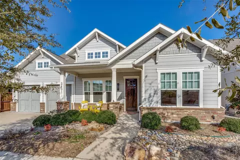 2401 Shady Creek Dr, Carrollton, TX 75010