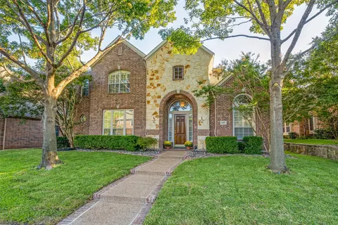 506 Yaupon Dr, Garland, TX 75044