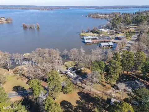 7054 S Lakeshore Dr, Shreveport, LA 71119