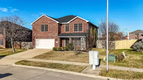 8105 Wesson Rd, Arlington, TX 76002