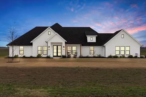 1420 Farrar Rd, Palmer, TX 75152