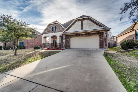 213 Atlantic Ave, Waxahachie, TX 75165