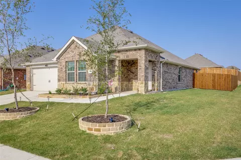 1600 Sunny Grove Dr, Princeton, TX 75407