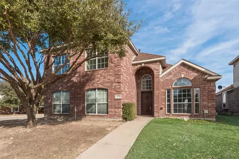 4820 Spoon Drift Dr, Fort Worth, TX 76135