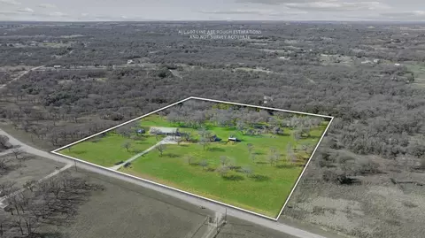 597 Indian Springs Rd, Springtown, TX 76082