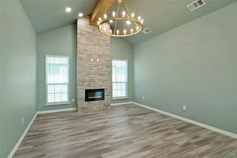 507 E 8th St, Kemp, TX 75143 photo 4
