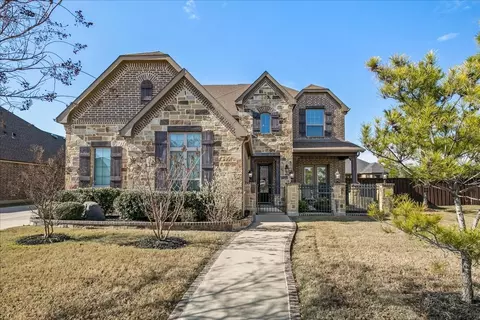 1100 Stonewall Dr, Mansfield, TX 76063