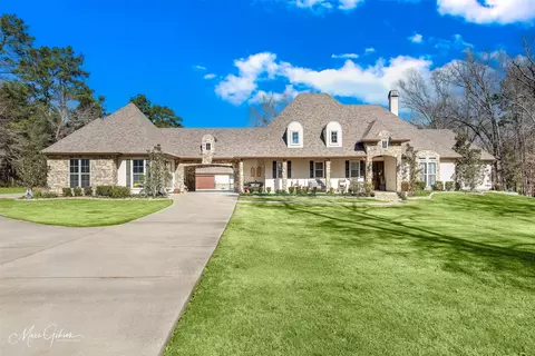 201 Easton Pvt Dr, Stonewall, LA 71078