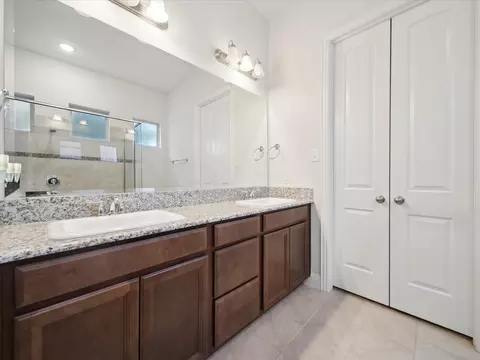 314 Park Dr, Euless, TX 76040 photo 17