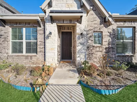 314 Park Dr, Euless, TX 76040 photo 25